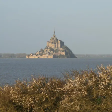 Semesterbostad Le Petit Manoir - Jean Gedouin *